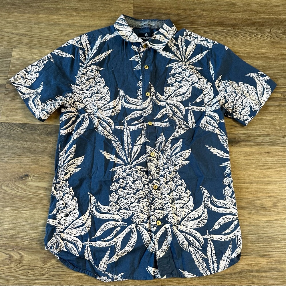 Roark Button Up Short Sleeve Shirt Pineapple Print Cotton Blue Pocket Mens Small